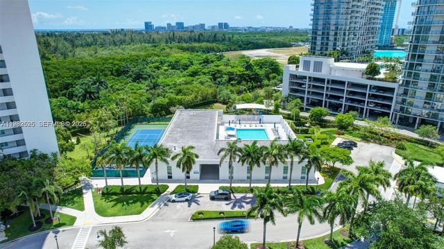 14951 Royal Oaks Ln 1409, North Miami, FL 33181