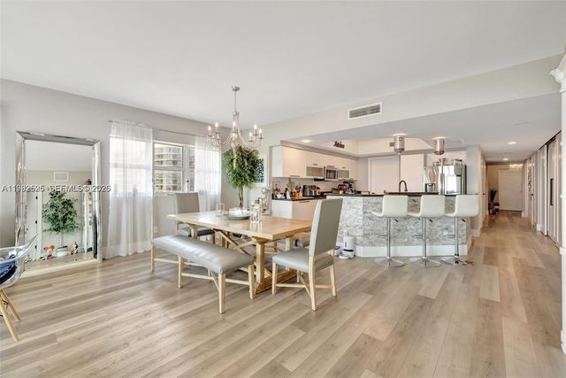 14951 Royal Oaks Ln 1409, North Miami, FL 33181