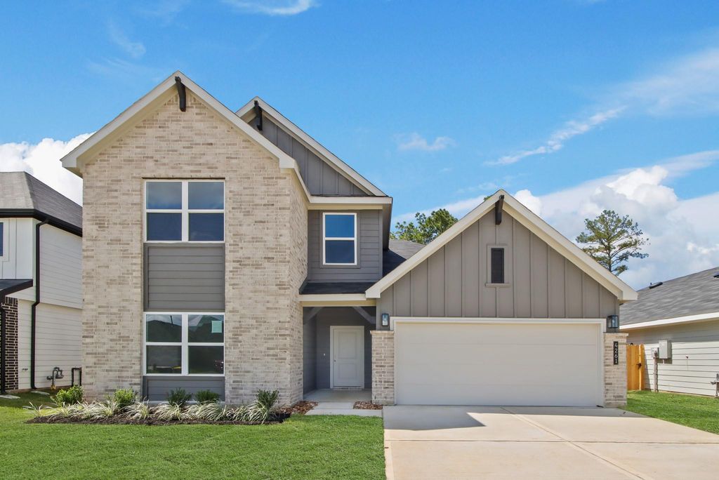 4261 Multnomah Falls Drive, Conroe, TX 77303