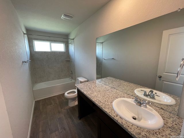 1157 Barn Swallow, San Antonio, TX 78253