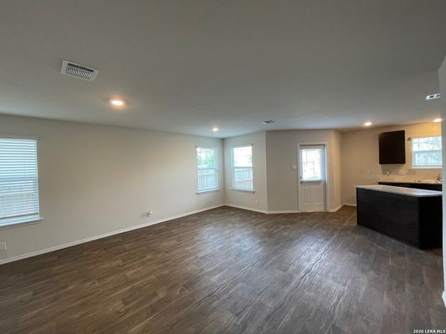 1157 Barn Swallow, San Antonio, TX 78253