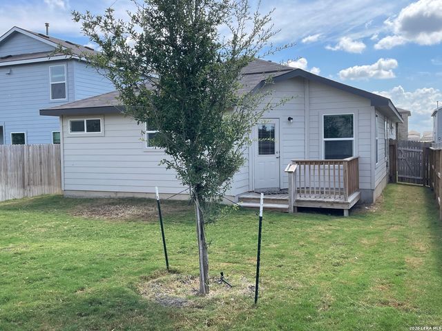 1157 Barn Swallow, San Antonio, TX 78253