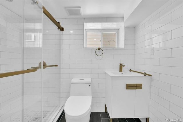 196 Brighton 10th Street, Brooklyn, NY 11235