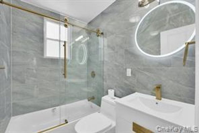 196 Brighton 10th Street, Brooklyn, NY 11235