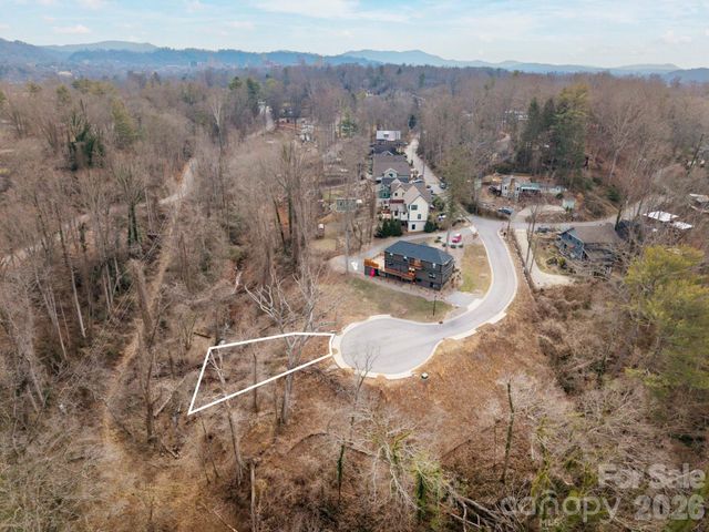 131 Beautyberry Drive 6, Asheville, NC 28801