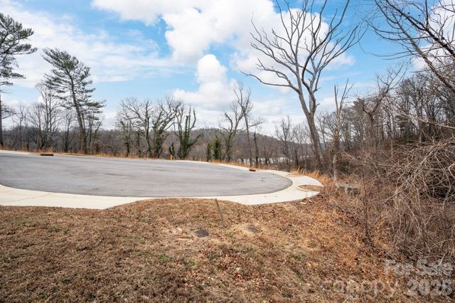 131 Beautyberry Drive 6, Asheville, NC 28801