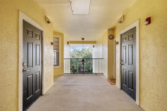 2291 NW 16TH TERRACE 2291, Gainesville, FL 32605