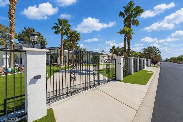 7360 Darby Avenue, Las Vegas, NV 89117