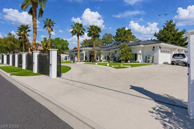 7360 Darby Avenue, Las Vegas, NV 89117