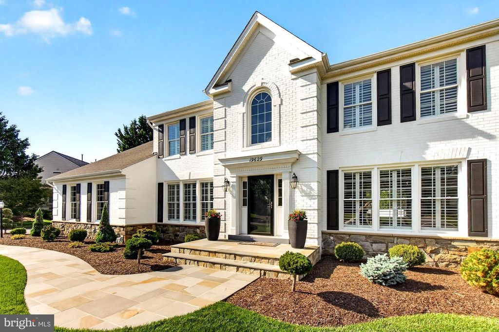 Image 27 of property listing at 19629 SELBY AVE, Poolesville, MD 20837