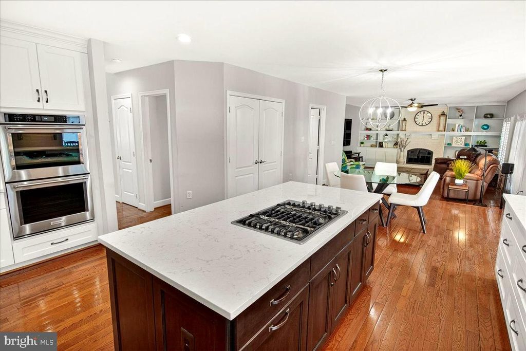 Image 41 of property listing at 19629 SELBY AVE, Poolesville, MD 20837