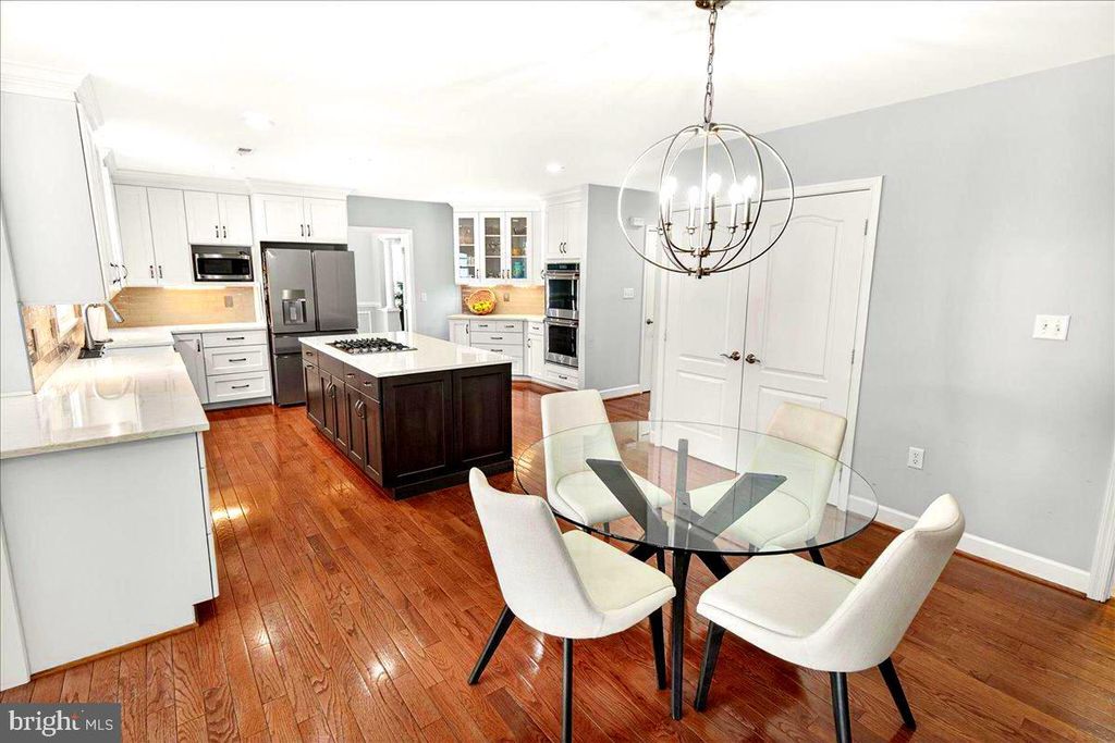 Image 42 of property listing at 19629 SELBY AVE, Poolesville, MD 20837