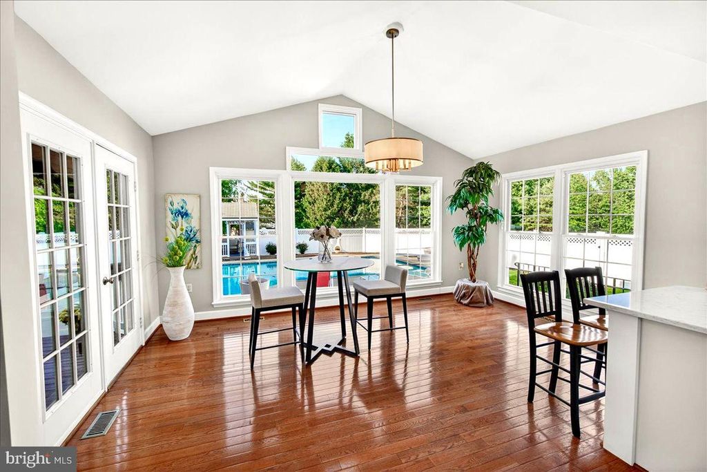 Image 46 of property listing at 19629 SELBY AVE, Poolesville, MD 20837