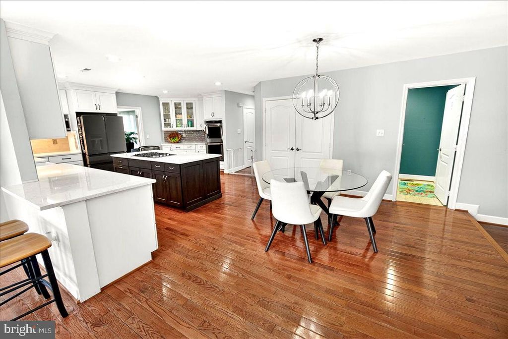 Image 50 of property listing at 19629 SELBY AVE, Poolesville, MD 20837