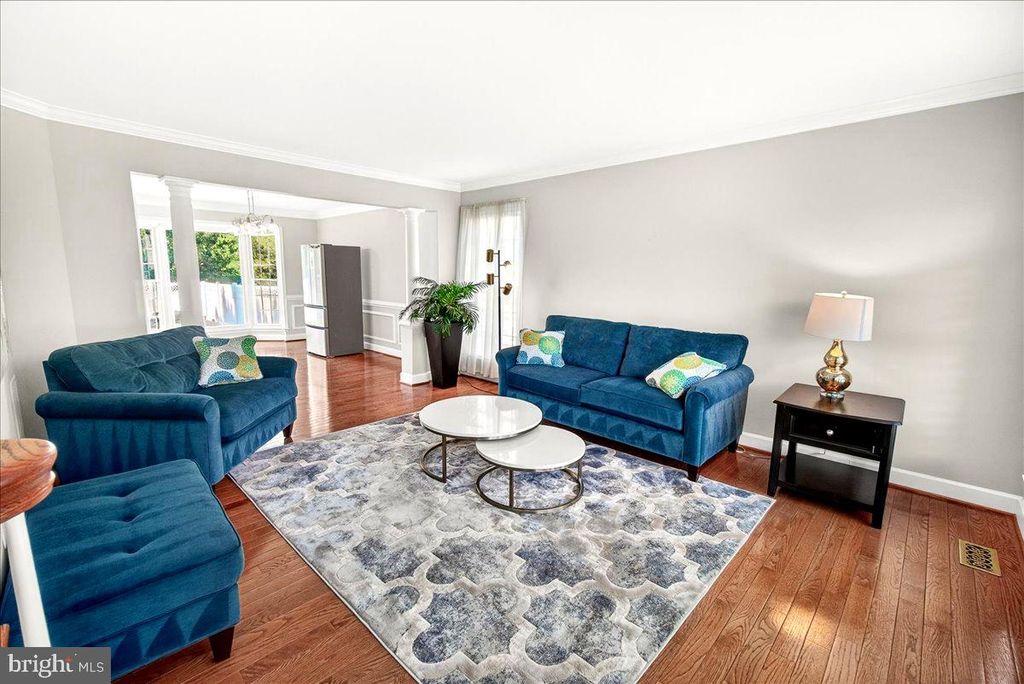 Image 55 of property listing at 19629 SELBY AVE, Poolesville, MD 20837