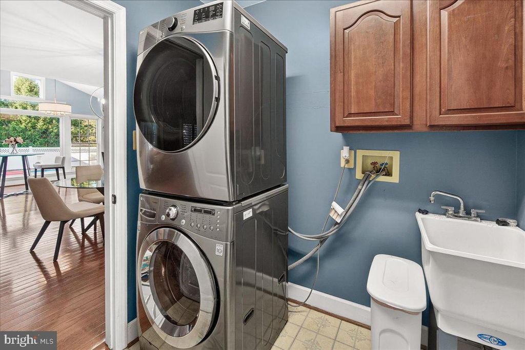 Image 57 of property listing at 19629 SELBY AVE, Poolesville, MD 20837