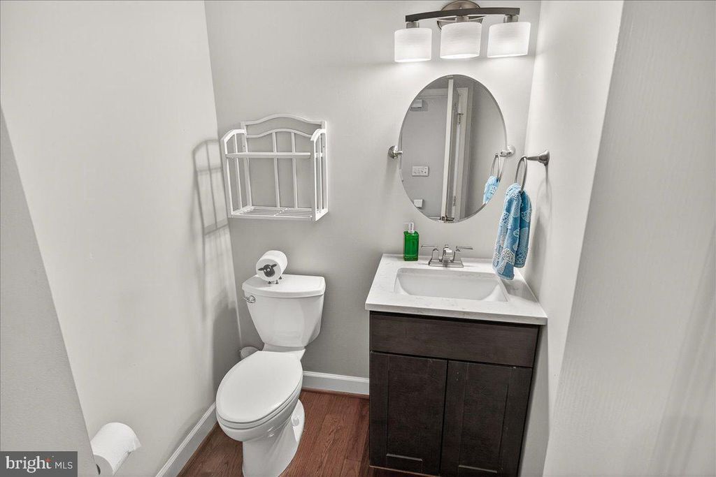 Image 58 of property listing at 19629 SELBY AVE, Poolesville, MD 20837