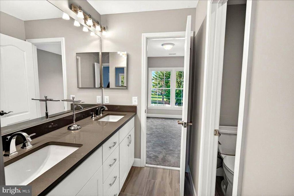 Image 71 of property listing at 19629 SELBY AVE, Poolesville, MD 20837