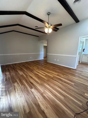 26 NEWPORT LN, Willingboro, NJ 08046