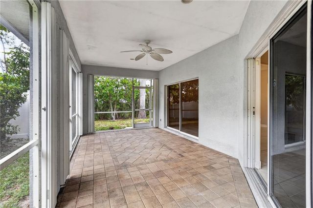 657 109th AVE N, Naples, FL 34108