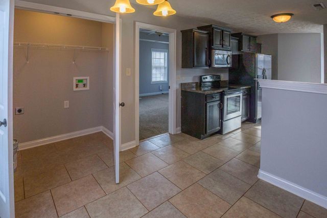 1609 Apache Way, Clarksville, TN 37042