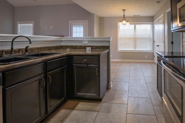 1609 Apache Way, Clarksville, TN 37042