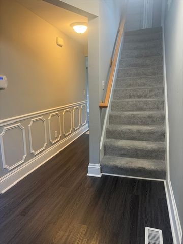 25 Chester, Worcester, MA 01605