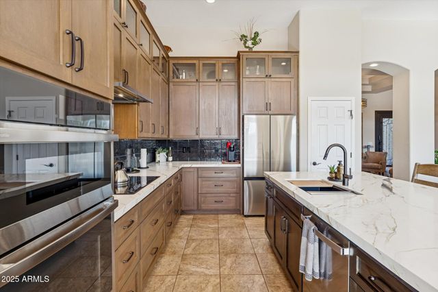 1403 W LEISURE Court, Phoenix, AZ 85086