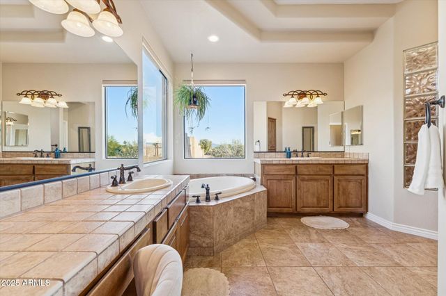 1403 W LEISURE Court, Phoenix, AZ 85086