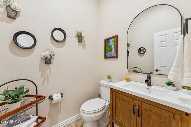 1403 W LEISURE Court, Phoenix, AZ 85086