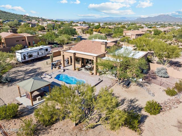 1403 W LEISURE Court, Phoenix, AZ 85086