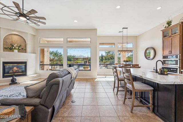 1403 W LEISURE Court, Phoenix, AZ 85086