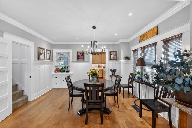 2152 34th St, Sacramento, CA 95817