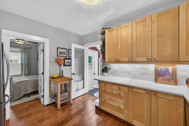 2152 34th St, Sacramento, CA 95817