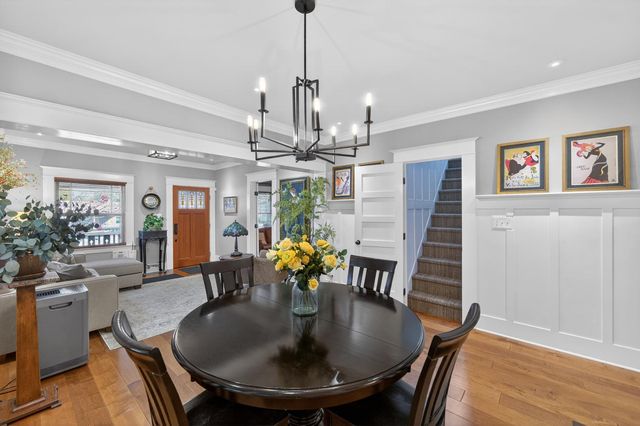 2152 34th St, Sacramento, CA 95817