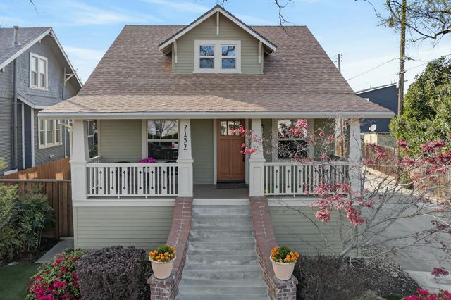 2152 34th St, Sacramento, CA 95817