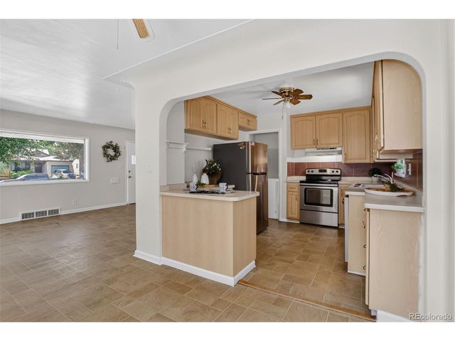 2348 Nome St, Aurora, CO 80010