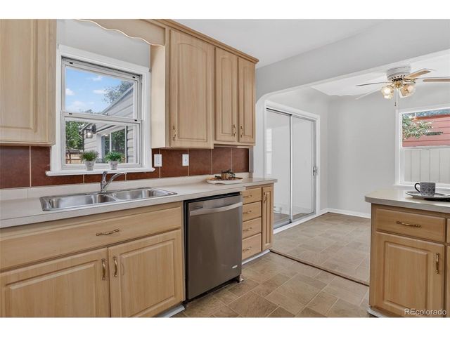 2348 Nome St, Aurora, CO 80010