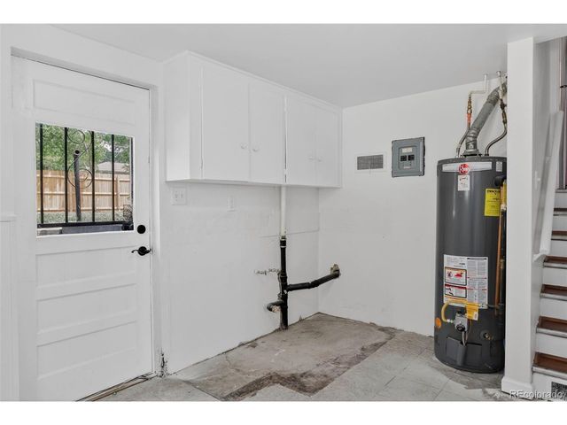 2348 Nome St, Aurora, CO 80010