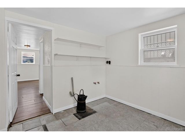 2348 Nome St, Aurora, CO 80010