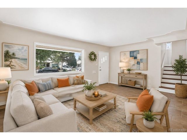 2348 Nome St, Aurora, CO 80010