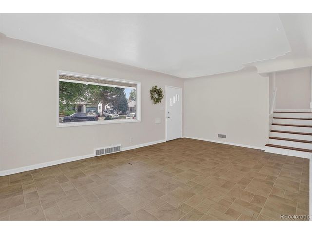 2348 Nome St, Aurora, CO 80010
