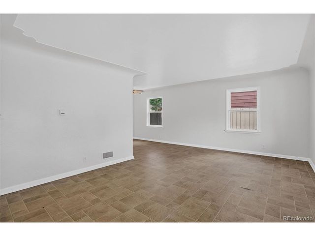 2348 Nome St, Aurora, CO 80010