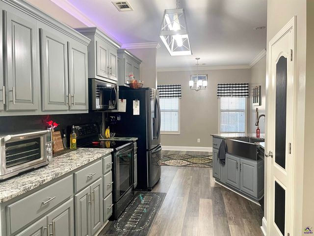 104 Bryce Drive, Warner Robins, GA 31088