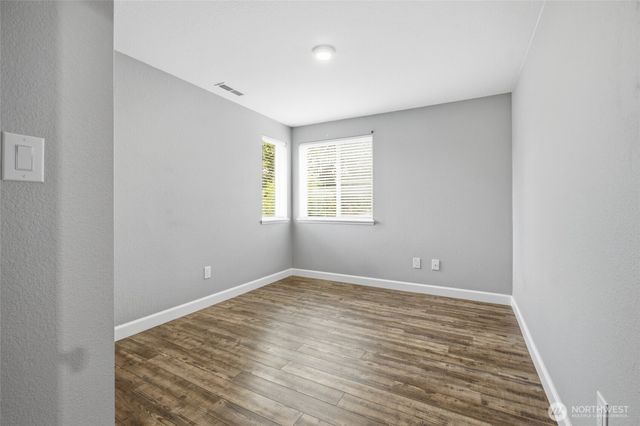 1416 Creekwood Court SE, Olympia, WA 98501