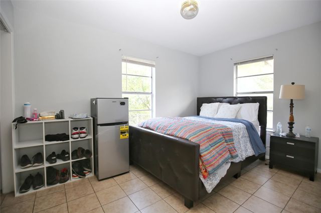 204 Deerfield Park DR, Cedar Park, TX 78613