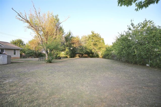 204 Deerfield Park DR, Cedar Park, TX 78613