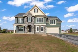 14 Via Angelo Custode, Parma, NY 14468