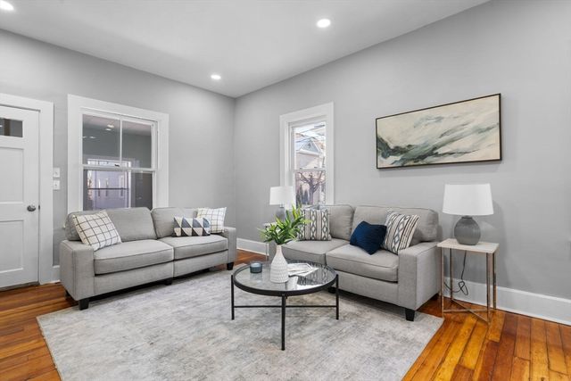 15 Ball St, New Bedford, MA 02745