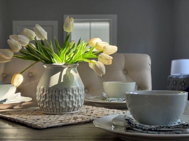 15 Ball St, New Bedford, MA 02745